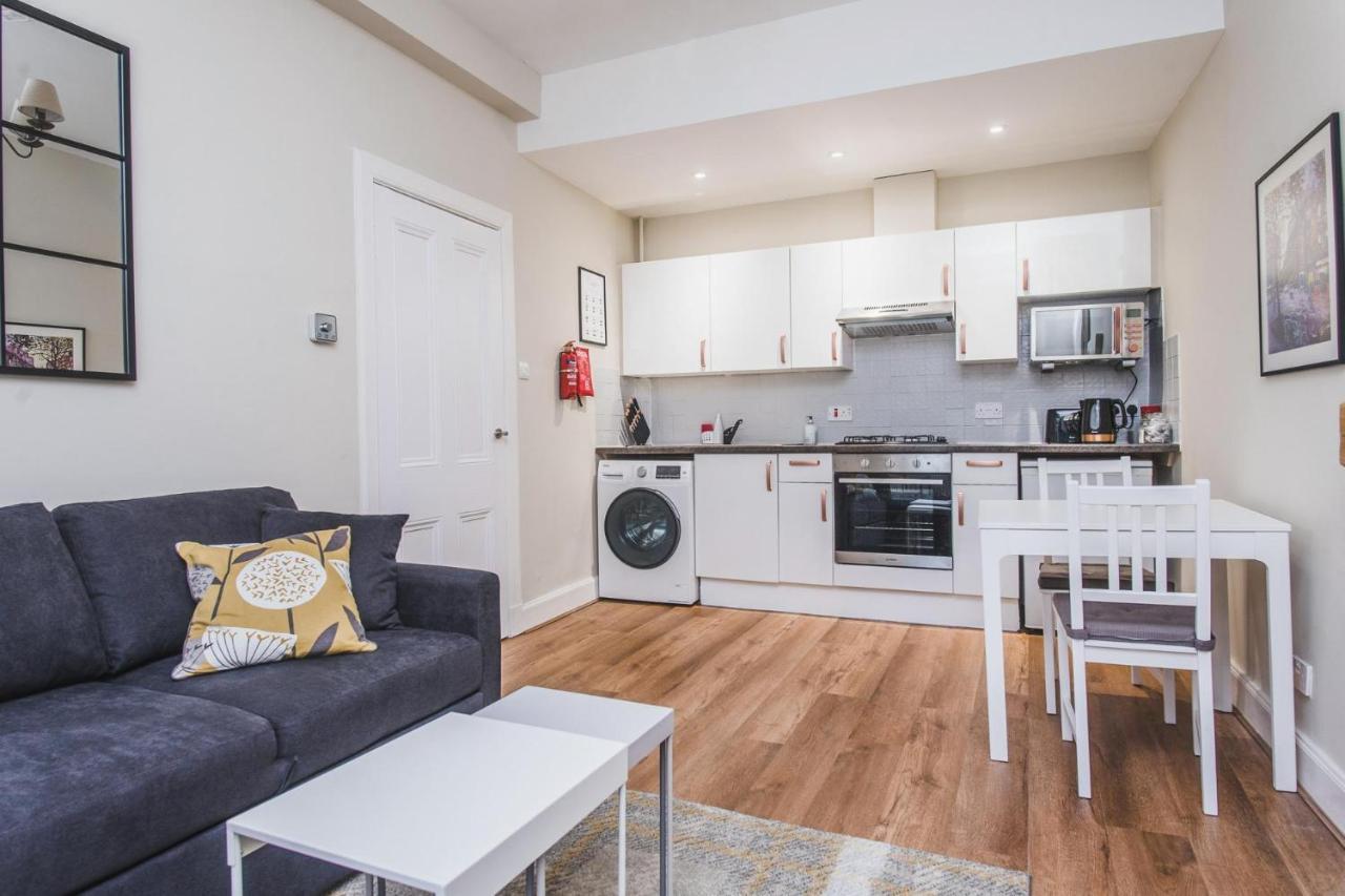 New Sleek 1Bd Edinburgh City Centre Stay エクステリア 写真